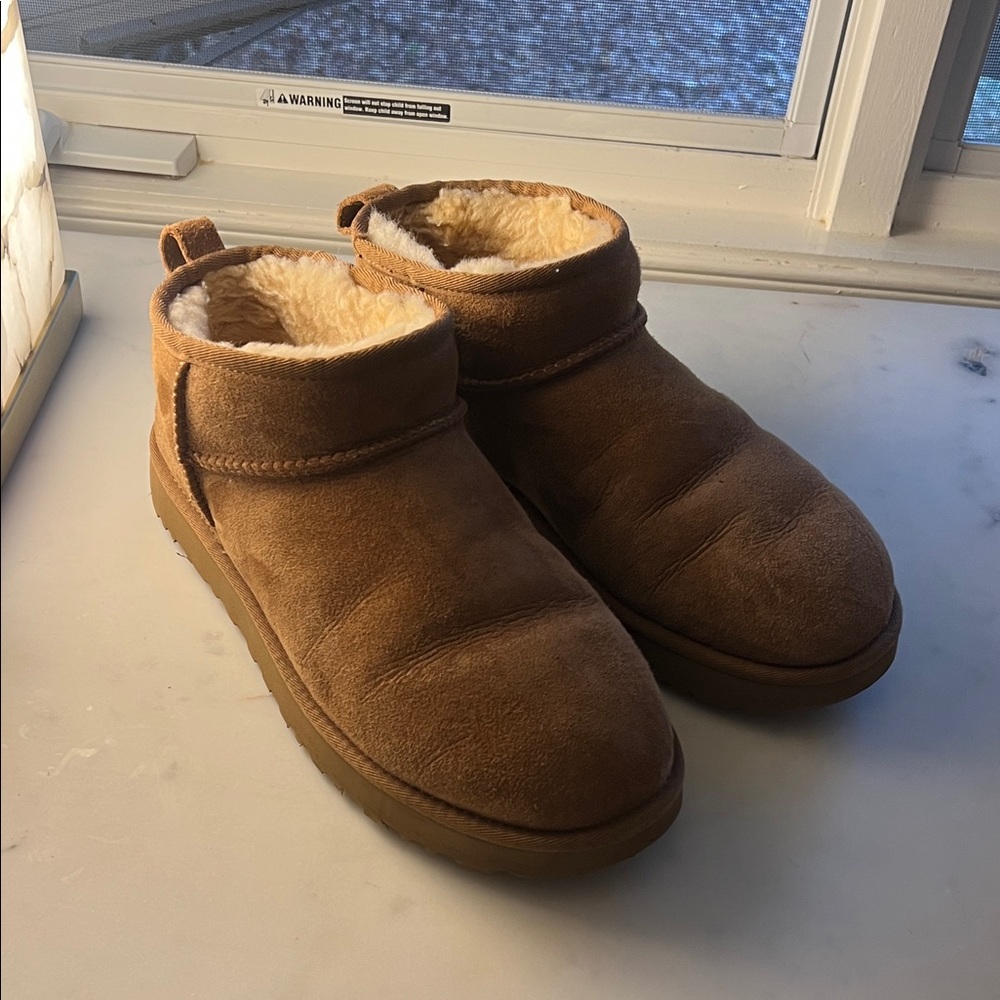 UGG CHESTNUT ULTRA MINI